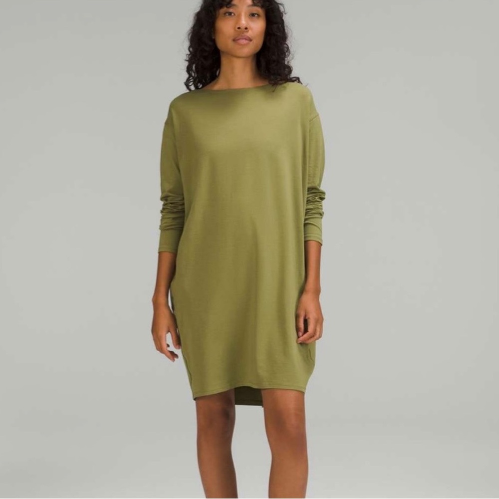 Lululemon Back in Action Dress